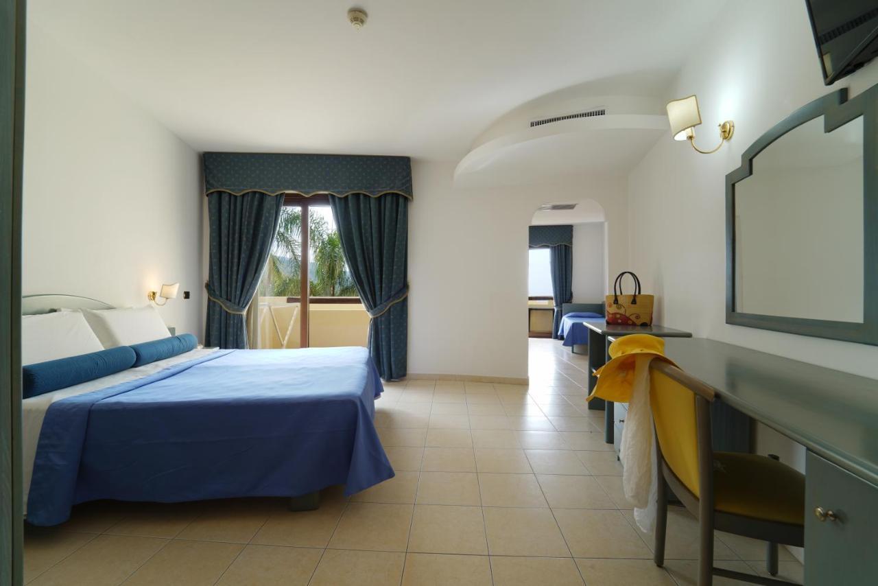 Hotel Scoglio Del Leone Цамброне Экстерьер фото