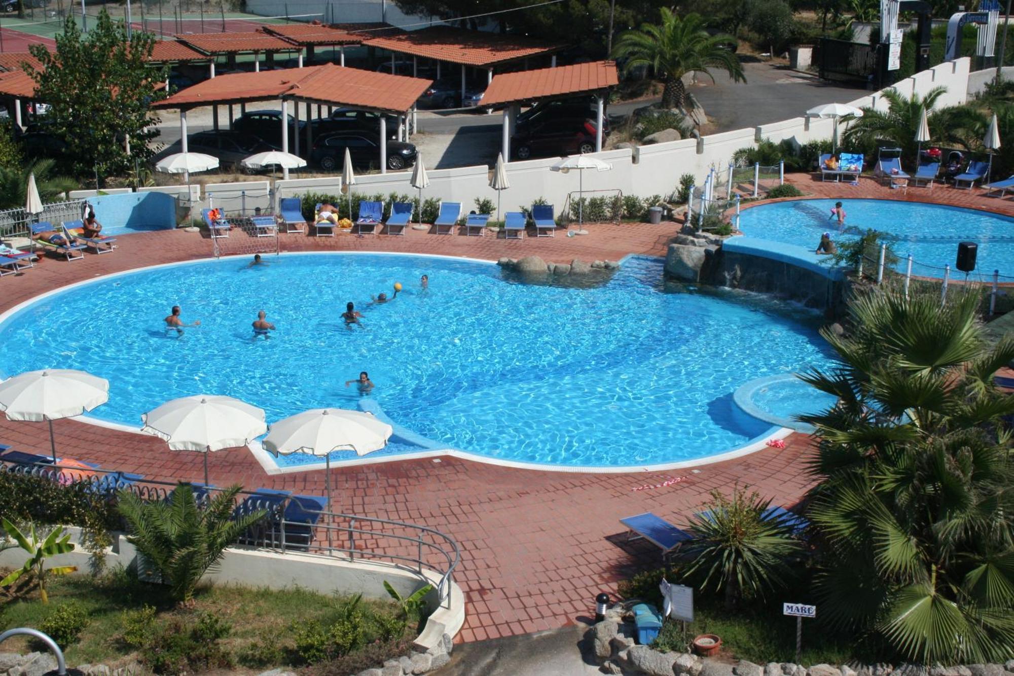 Hotel Scoglio Del Leone Цамброне Экстерьер фото