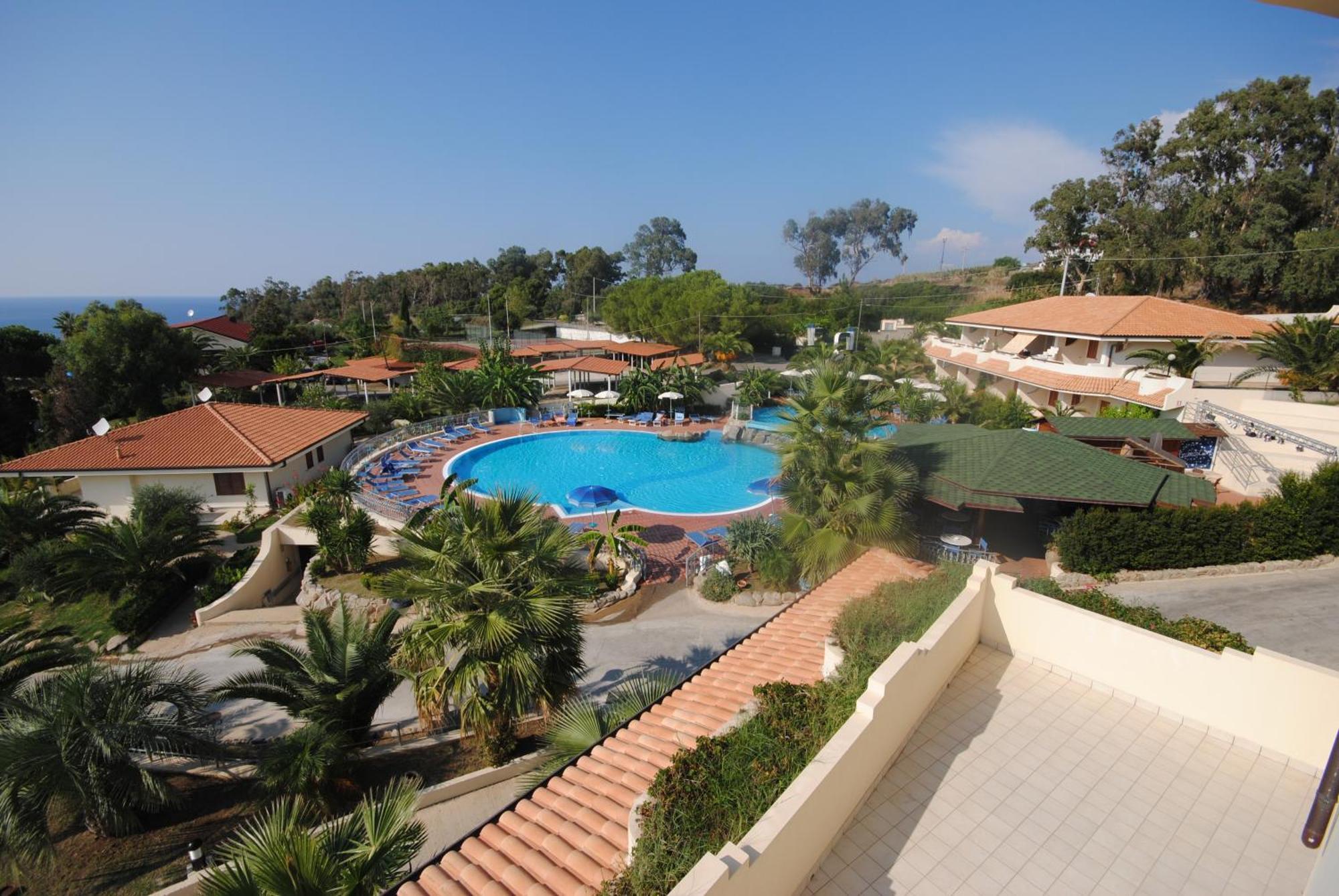 Hotel Scoglio Del Leone Цамброне Экстерьер фото