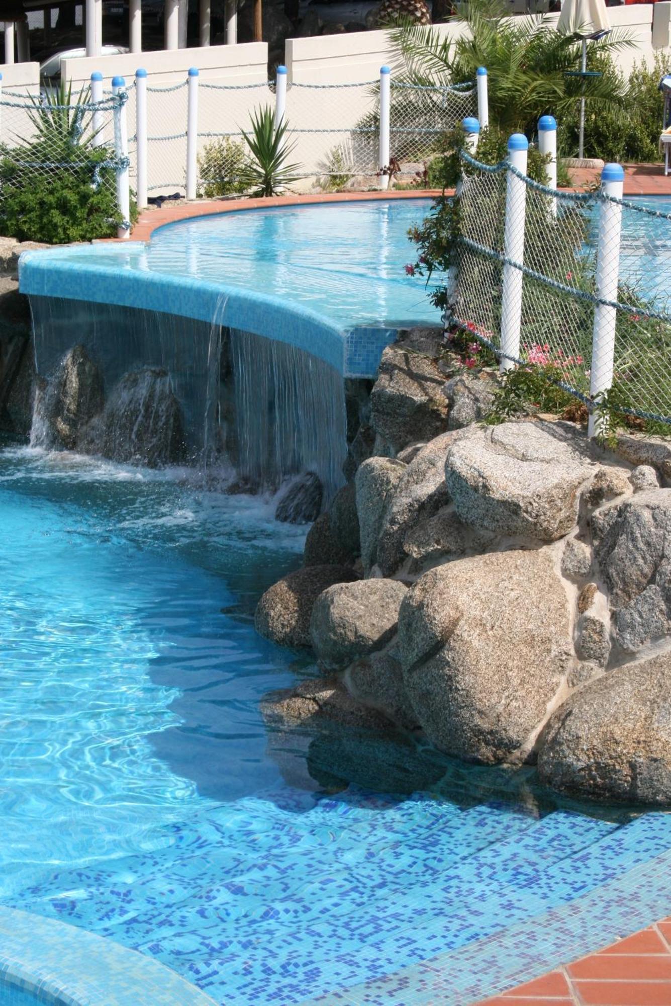 Hotel Scoglio Del Leone Цамброне Экстерьер фото