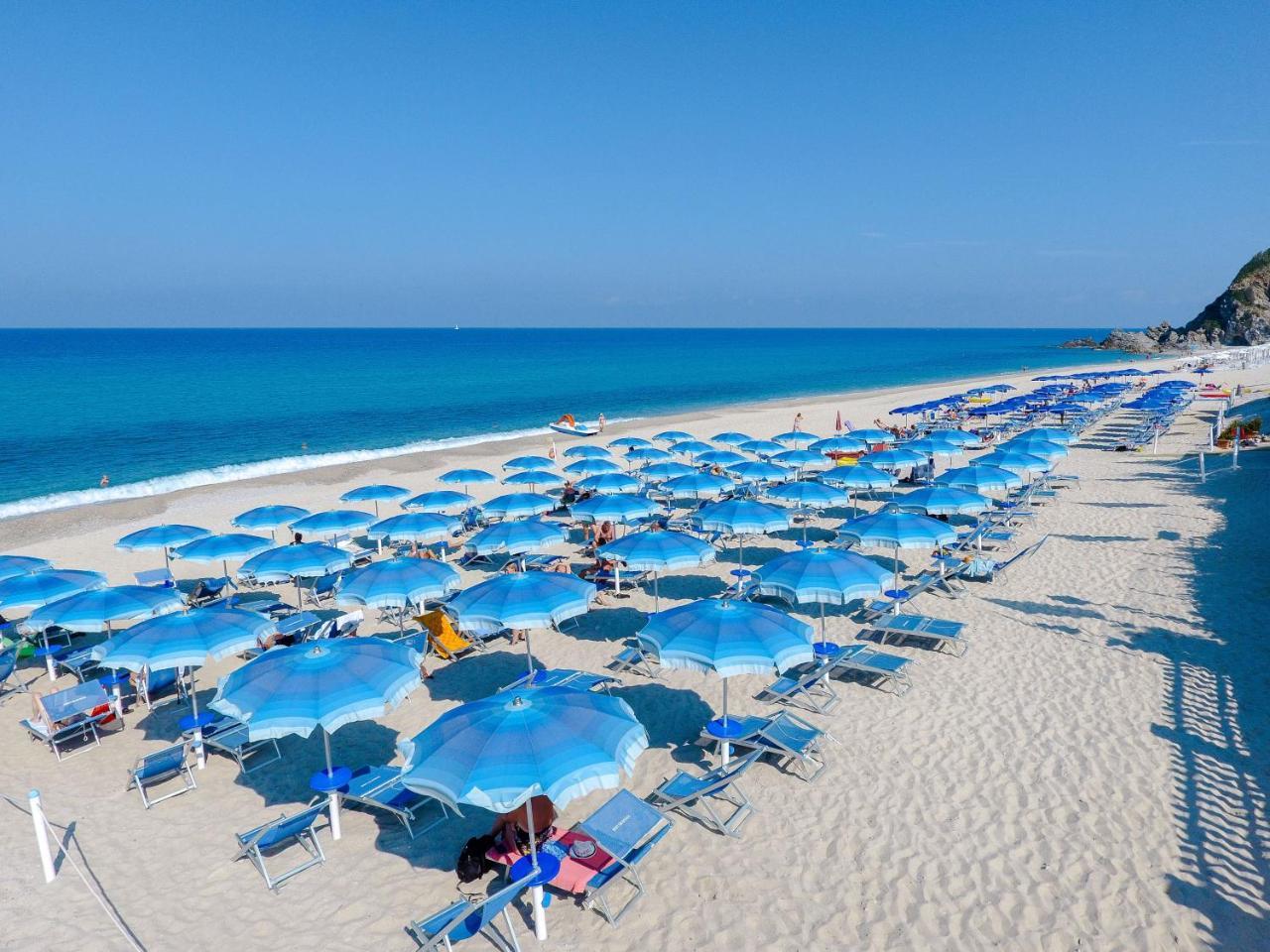 Hotel Scoglio Del Leone Цамброне Экстерьер фото